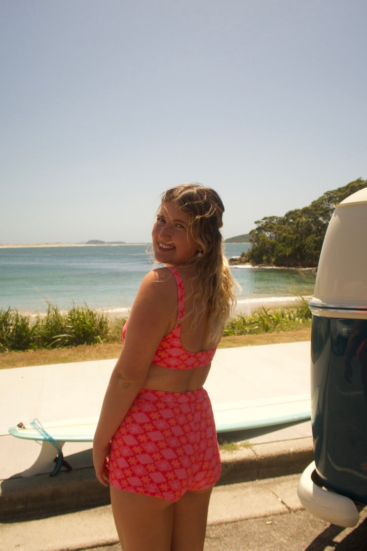 Maya Surf Shorts -CORALICIOUS