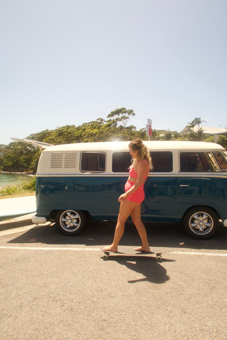 Maya Surf Shorts -CORALICIOUS