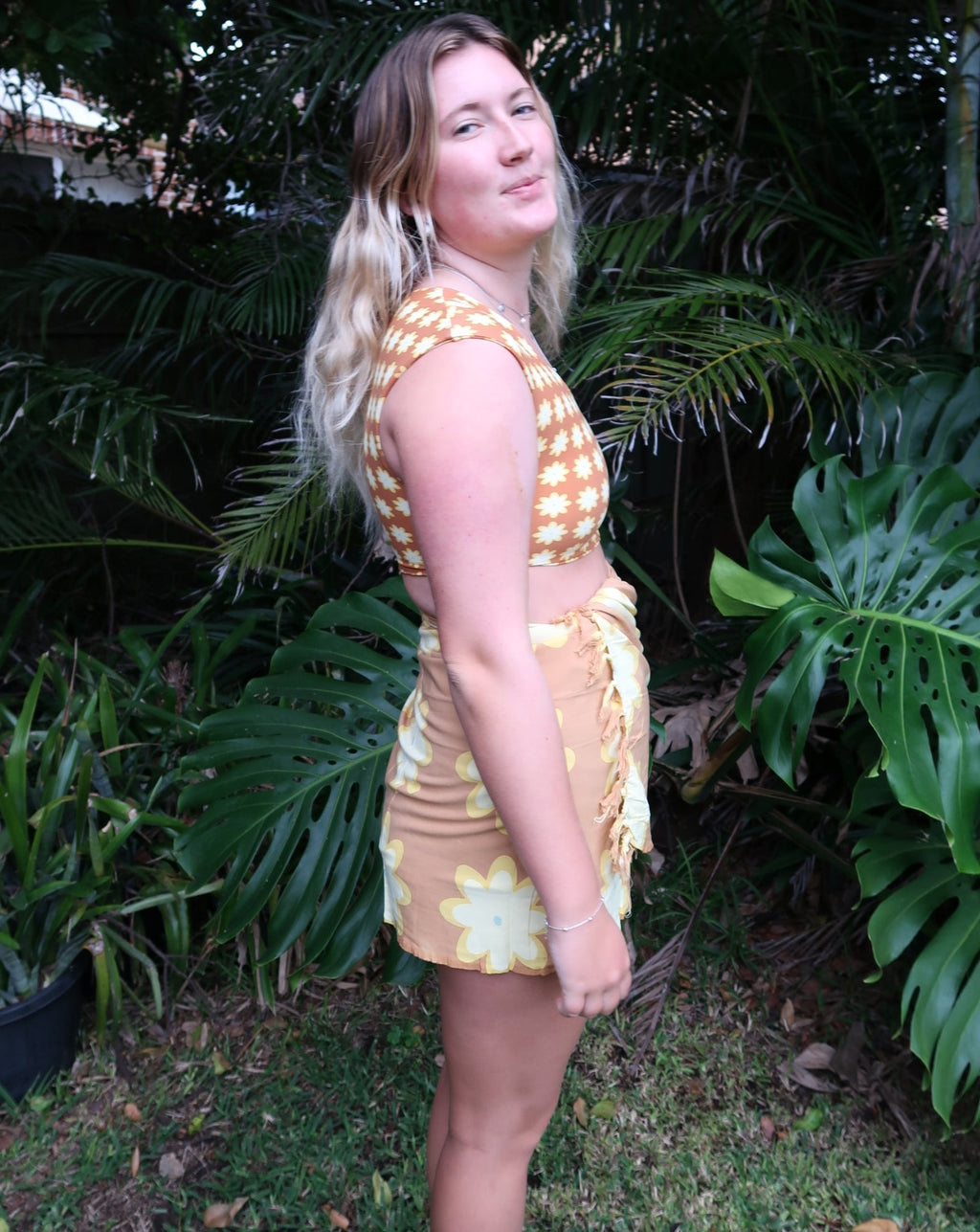 Day Dreamer Sarong in Chocolate