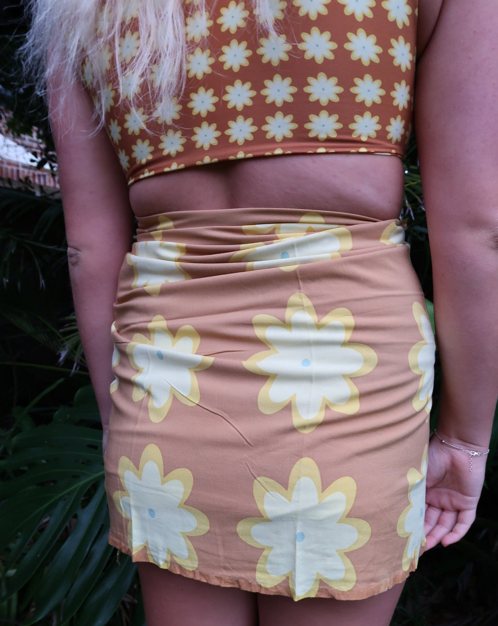 Day Dreamer Sarong in Chocolate