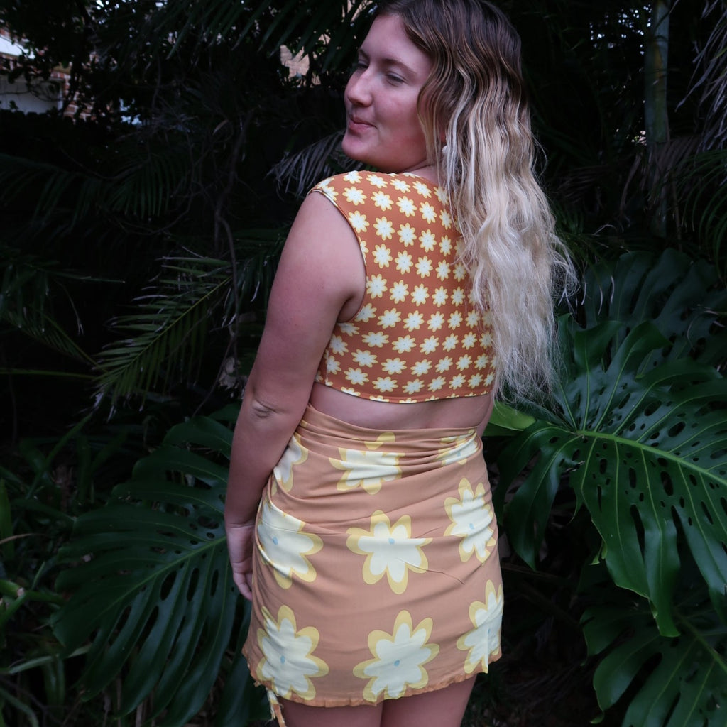 Day Dreamer Sarong in Chocolate