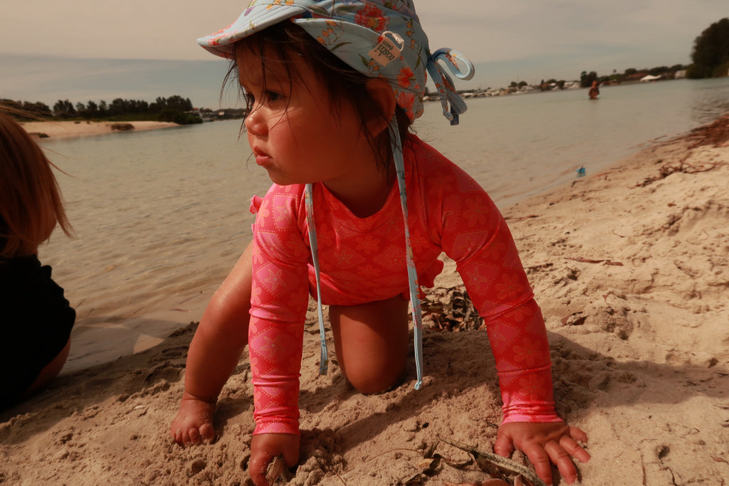 KIDS-SURFSUIT-CORALICIOUS